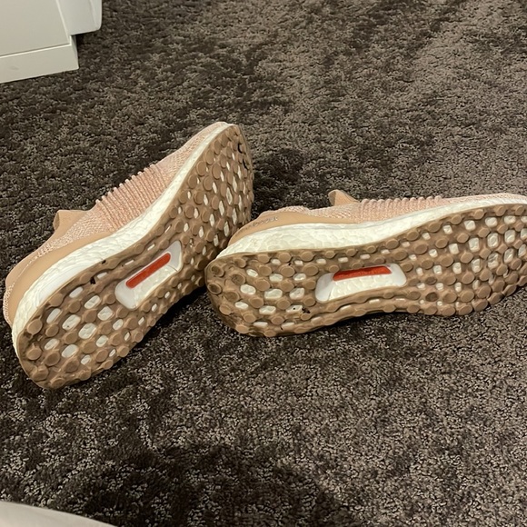 ADIDAS ULTRABOOST SLIP ON NO LACES - Picture 6 of 8